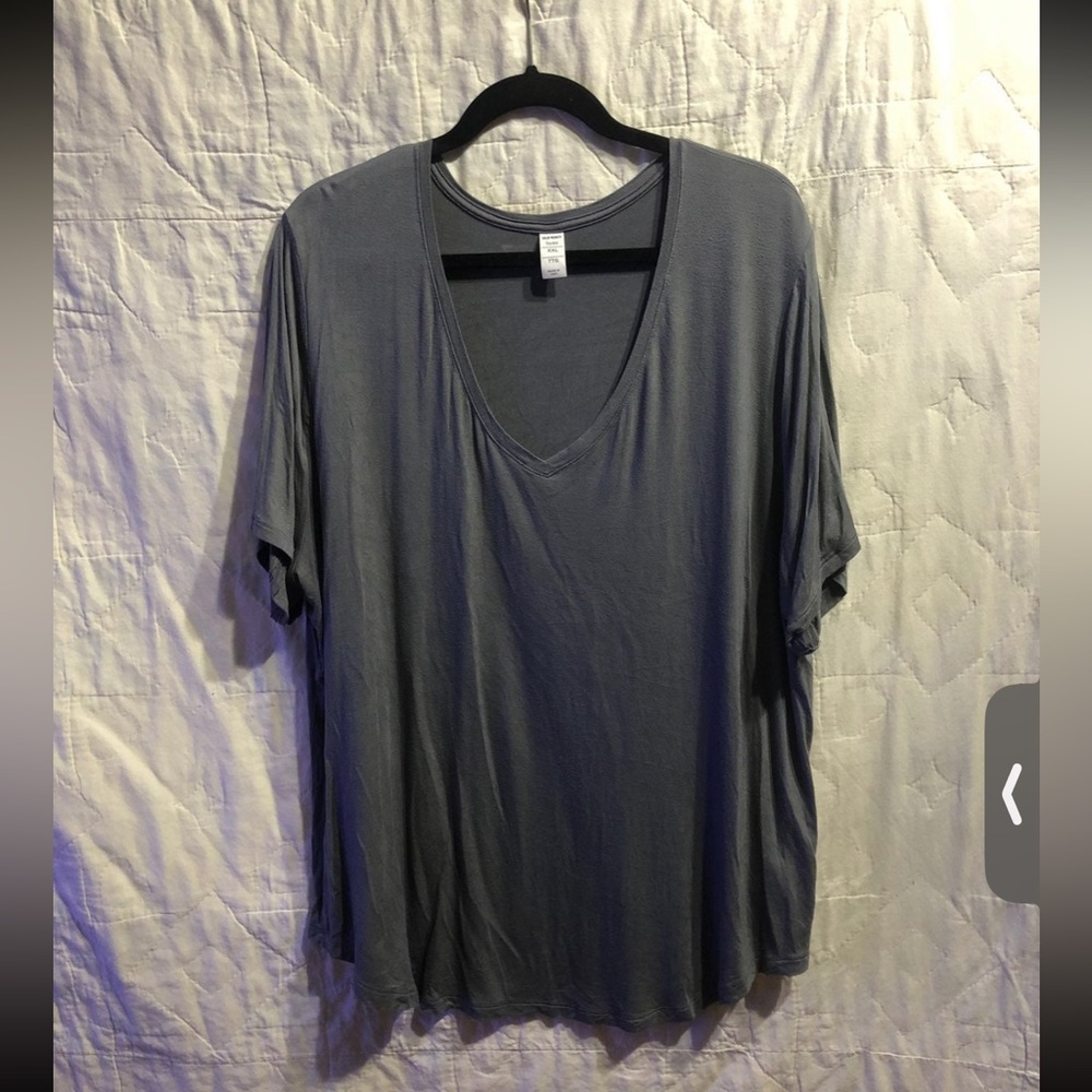 Old Navy Luxe V-neck